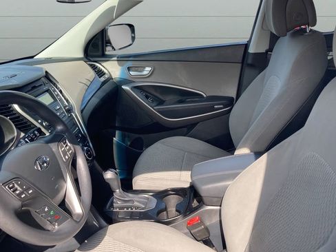 Used 2016 Hyundai Santa Fe Sport image 15