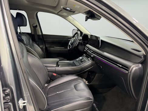 Used 2024 Hyundai Palisade Limited FWD image 14