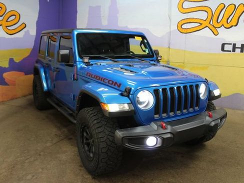Used 2021 Jeep Wrangler Unlimited Rubicon w/ Cold Weather Group AWD/4WD image 2