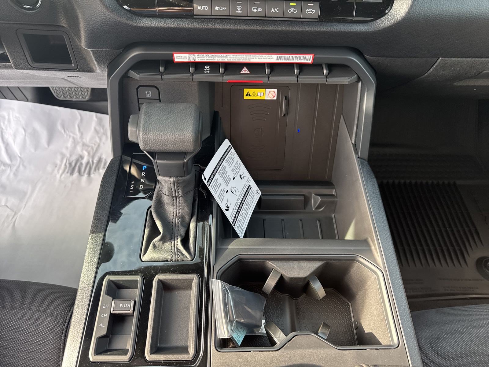 New 2025 Toyota Tundra SR w/ SR Tow Package AWD/4WD image 20