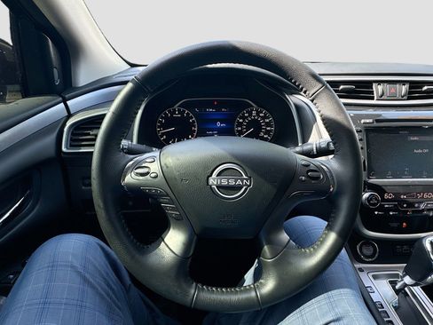Used 2024 Nissan Murano SV w/ SV Midnight Edition Package FWD image 11