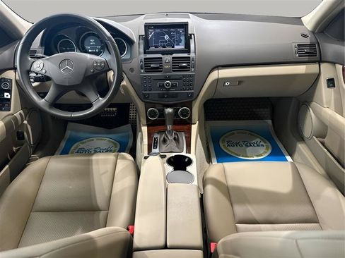 Used 2011 Mercedes-Benz C 300 4MATIC Sedan image 15