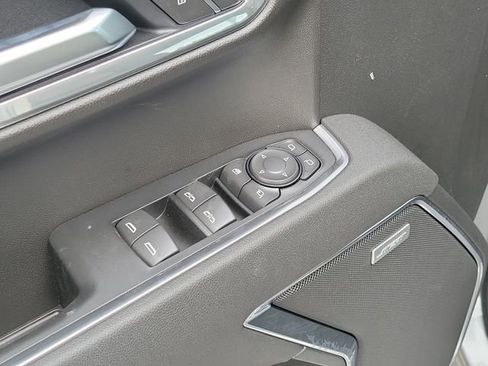 New 2026 GMC Sierra 1500 SLT AWD/4WD image 19