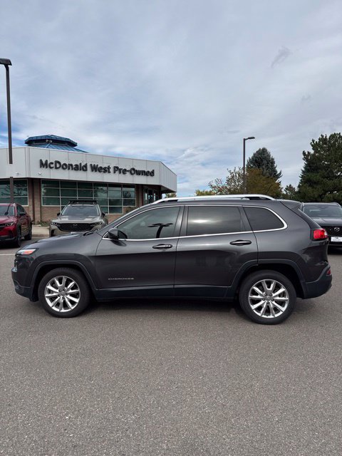 Used 2015 Jeep Cherokee Limited w/ Luxury Group FWD image 6