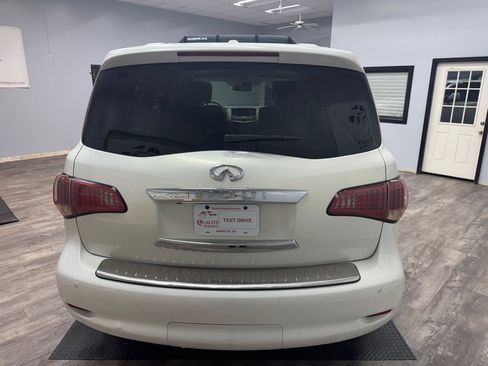 Used 2011 INFINITI QX56 w/ Theater Pkg image 10