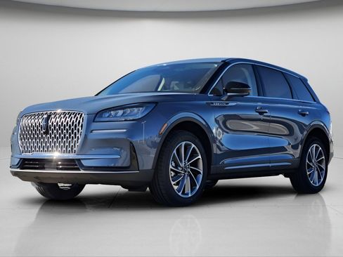 Used 2025 Lincoln Corsair AWD w/ Equipment Group 101A image 15