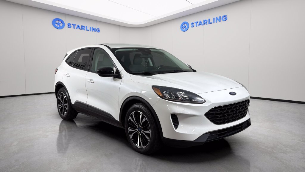 Used 2022 Ford Escape SE w/ SE Sport Appearance Package FWD image 13