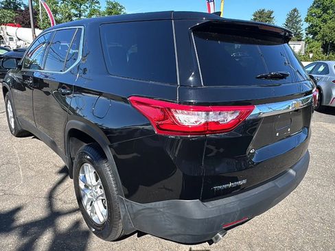 Used 2018 Chevrolet Traverse LS FWD image 7