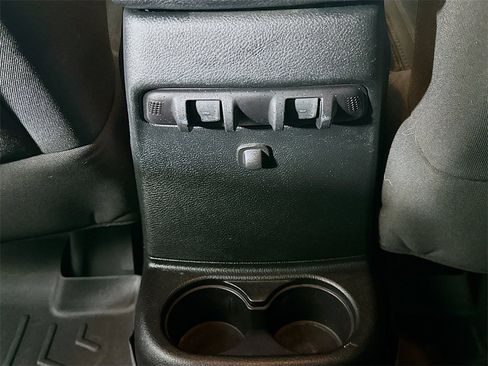 Used 2015 Jeep Wrangler Unlimited Sport w/ Quick Order Package 24S image 22