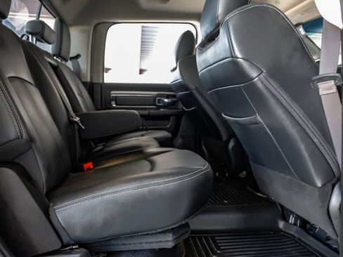Used 2018 RAM 2500 Laramie w/ Sport Appearance Group AWD/4WD image 33
