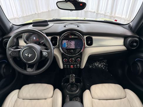 Used 2024 MINI Cooper S FWD image 17