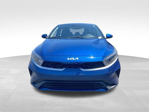 Used 2024 Kia Forte LXS FWD image 3