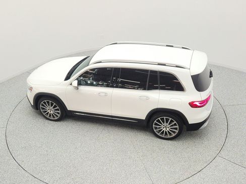 Used 2022 Mercedes-Benz GLB 250 image 28