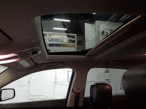 Used 2016 Chevrolet Equinox LTZ w/ Enhanced Convenience Package image 22