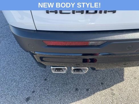 New 2026 GMC Acadia Elevation image 6