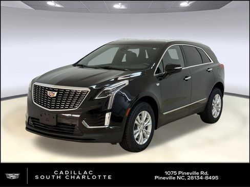 Certified 2023 Cadillac XT5 Luxury AWD/4WD image 1
