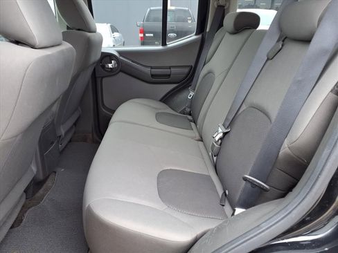 Used 2011 Nissan Xterra S w/ 4X2 Value Package image 8