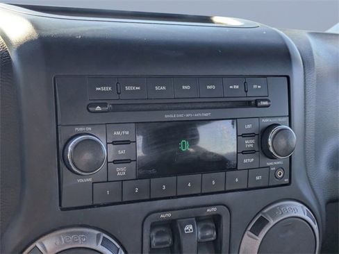 Used 2013 Jeep Wrangler Sport image 18