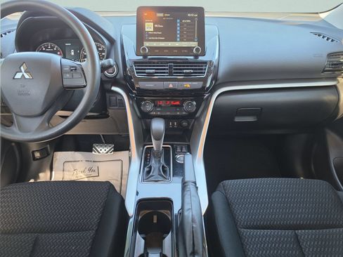 Used 2024 Mitsubishi Eclipse Cross AWD image 20