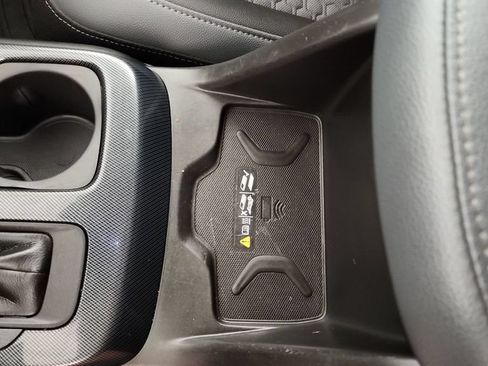Used 2020 Chevrolet Colorado Z71 AWD/4WD image 19