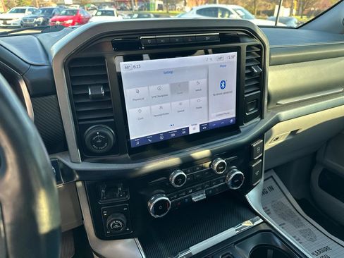 Used 2023 Ford F150 Limited image 12