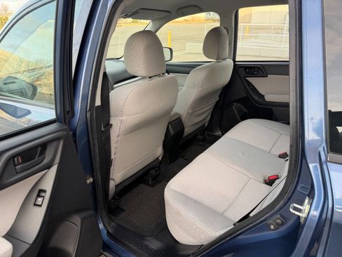 Used 2014 Subaru Forester 2.5i image 23