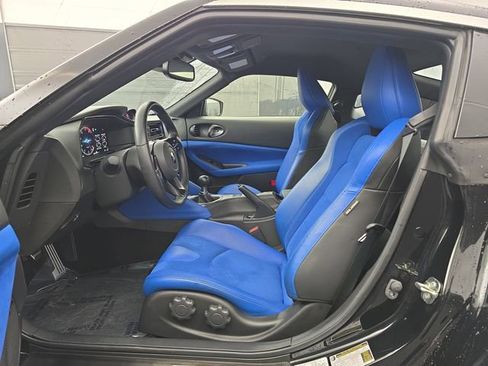 Used 2024 Nissan Z Performance w/ Floor Mat Package RWD image 22