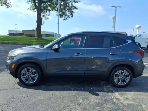 Used 2024 Kia Seltos S FWD image 4