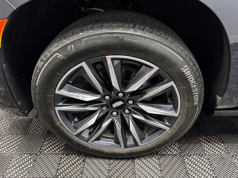 Used 2022 Cadillac Escalade Sport Platinum w/ Heavy-Duty Trailer Package image 19