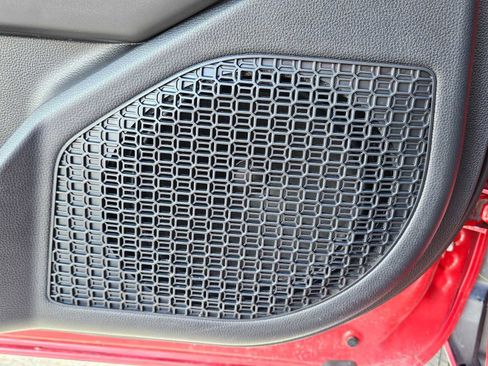 Used 2025 Toyota Tacoma SR5 RWD image 29