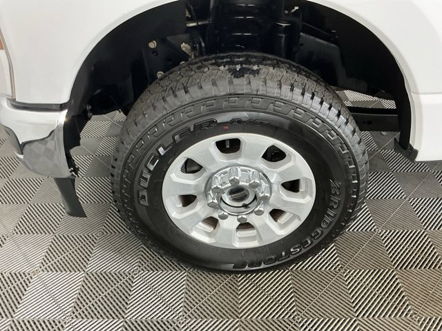 Used 2024 Ford F350 XLT w/ FX4 Off-Road Package AWD/4WD image 26