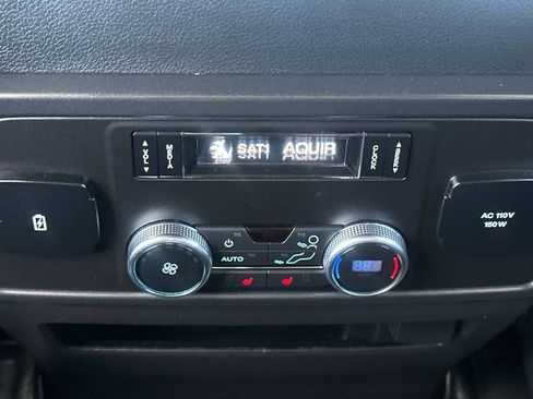 Used 2020 Ford Expedition Limited AWD/4WD image 15