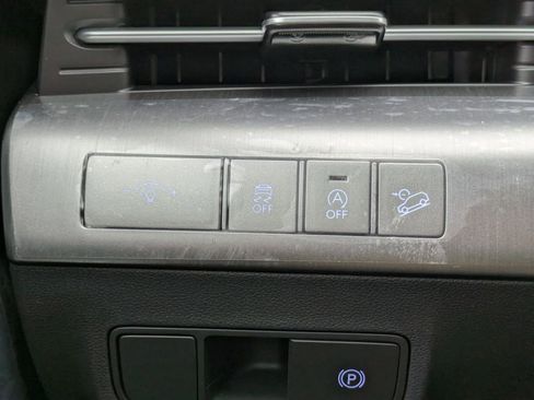 New 2026 Hyundai Kona SE FWD image 28