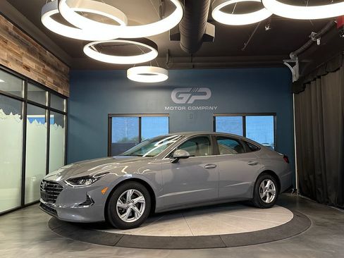 Used 2020 Hyundai Sonata SE FWD image 7