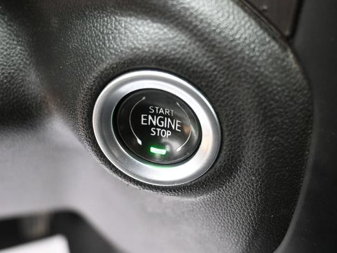 Used 2022 GMC Sierra 2500 AT4 w/ AT4 Preferred Package AWD/4WD image 19