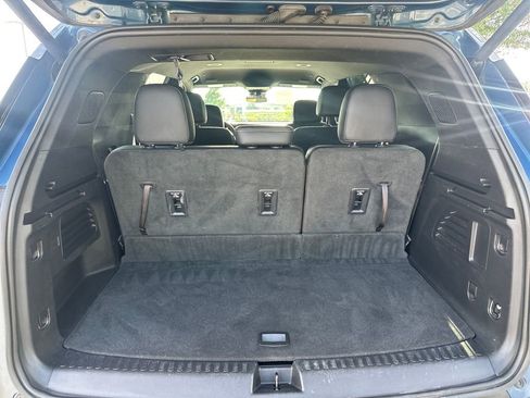 Used 2024 Chevrolet Traverse LT FWD image 39