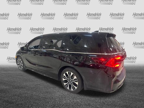 Used 2025 Honda Odyssey Elite image 9