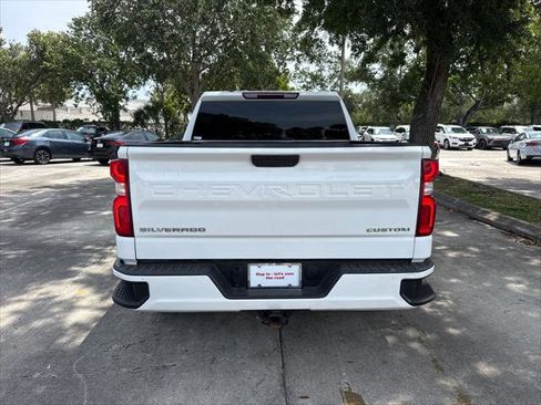 Used 2021 Chevrolet Silverado 1500 Custom AWD/4WD image 7