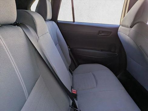 Certified 2025 Toyota Corolla Cross AWD Hybrid w/ Moonroof Package image 20