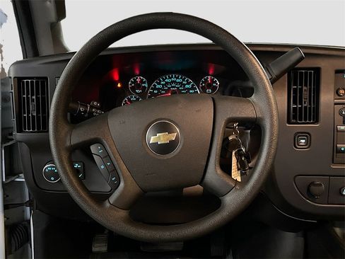 Used 2024 Chevrolet Express 2500 w/ Driver Convenience Package image 11