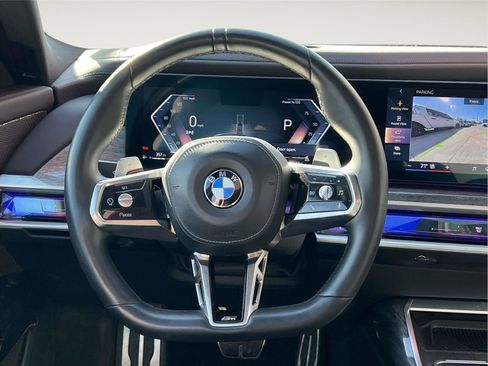 Used 2024 BMW 740i xDrive 740i xDrive image 14