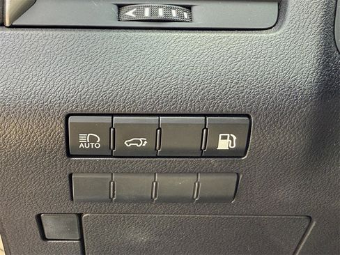 Used 2022 Lexus RX 450h AWD image 20