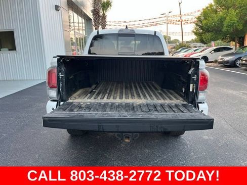 Used 2021 Toyota Tacoma TRD Sport w/ Technology Package AWD/4WD image 32