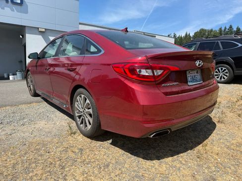 Used 2016 Hyundai Sonata Sport FWD image 2