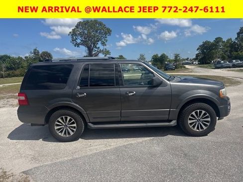 Used 2017 Ford Expedition XLT RWD image 7