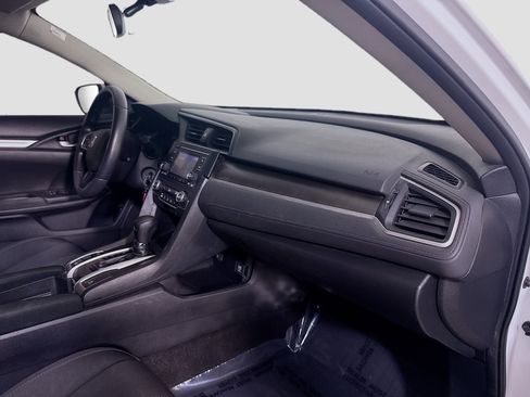 Used 2020 Honda Civic LX image 29