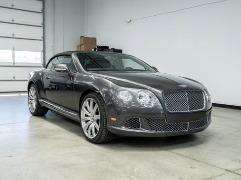 Used 2014 Bentley Continental GT image 39
