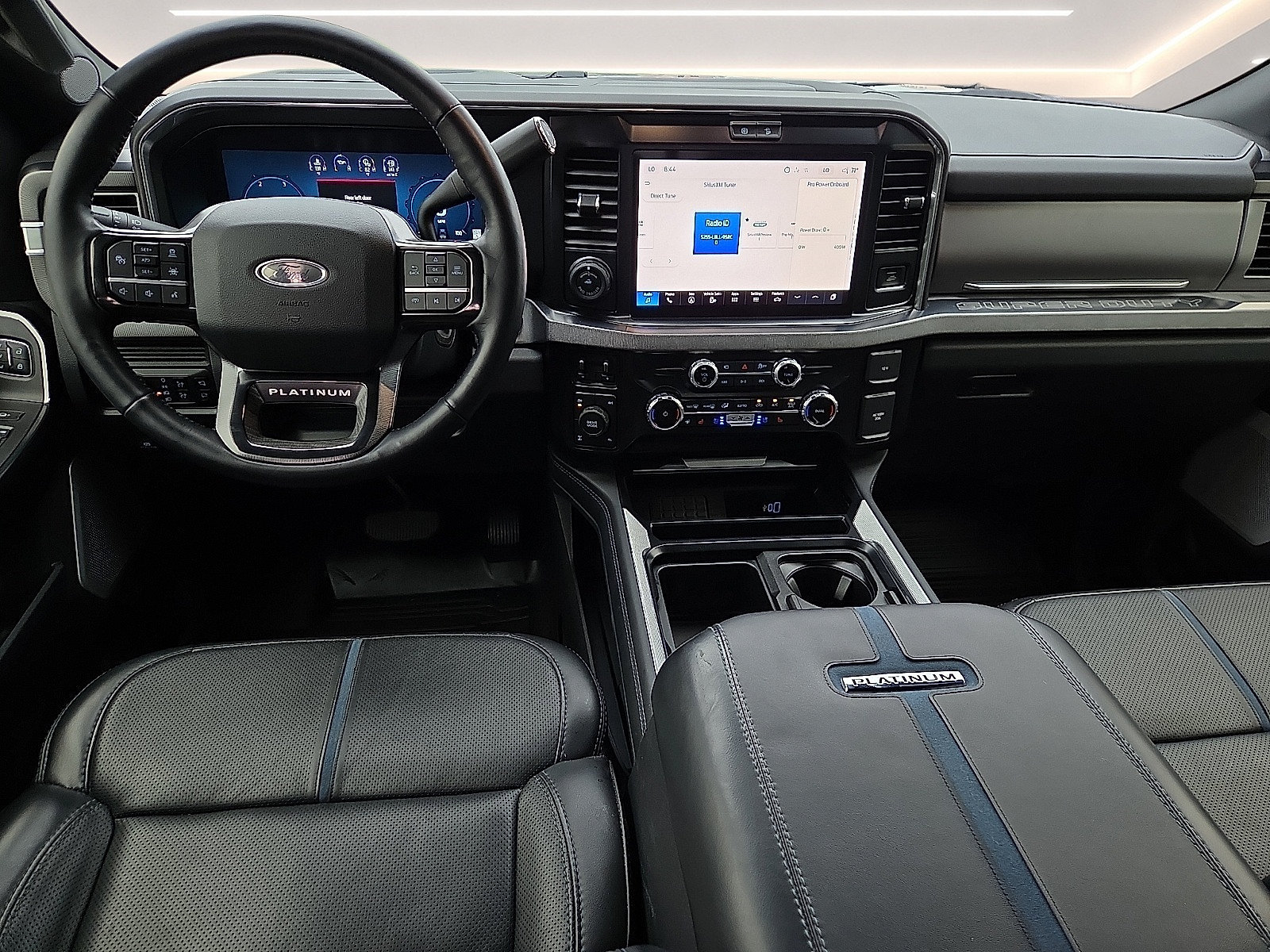 Certified 2025 Ford F250 Platinum AWD/4WD image 11