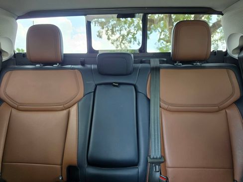 Used 2022 Ford Maverick Lariat w/ Lariat Luxury Package FWD image 34