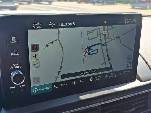 Used 2023 Honda Pilot Touring image 18